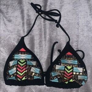 Comfy and cute black Neon/Studded Bikini Top💜💕